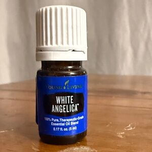 Young Living White Angelica Essential Oil - Blue and White